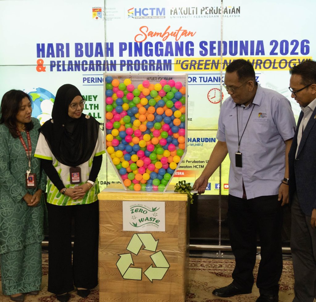 Hospital Canselor Tuanku Muhriz Lancarkan Inisiatif '𝘎𝘙𝘌𝘌𝘕 𝘕𝘌𝘗𝘏𝘙𝘖𝘓𝘖𝘎𝘠' Demi Kelestarian Alam Sekitar